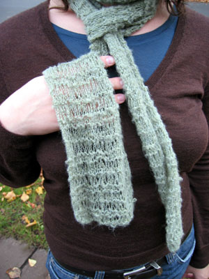 Mossy scarf