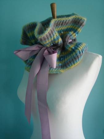 Knitted neck thing by LUBEE on craftster